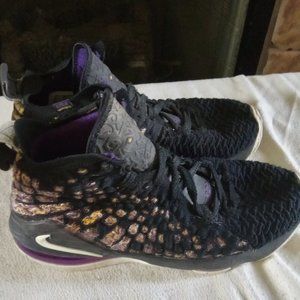 Lebron 17
